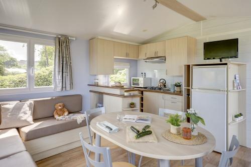 Camping Sandaya L'Anse du Brick - Cottage 2 bedrooms Seaview *** - Photo 3