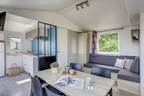 Camping Sandaya L'Anse du Brick - Cottage 2 bedrooms *** - Photo 3