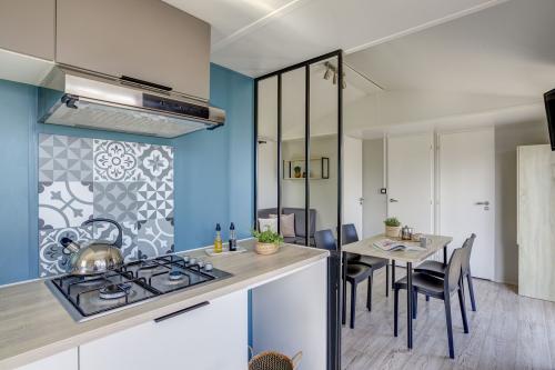 Camping Sandaya L'Anse du Brick - Cottage 2 bedrooms *** - Photo 4