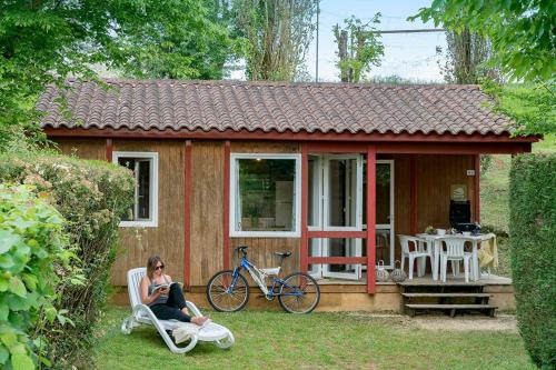 Camping Sandaya Les Peneyrals - Chalet Beynac 2 bedrooms *** - Photo 6