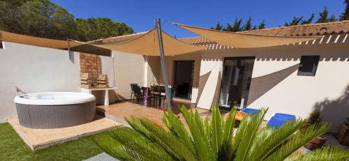 Domaine La Yole Wine resort & Spa - MERLOT LUXE PREMIUM - Photo 1