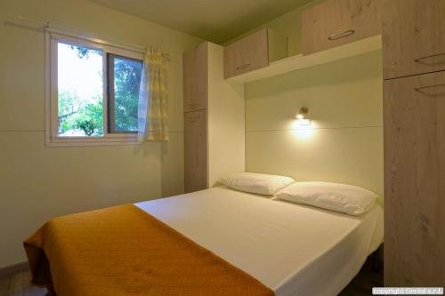 International Camping Torre di Cerrano - Mobile-home 6 persons - Photo 5