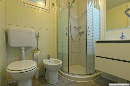 International Camping Torre di Cerrano - Mobile-home 6 persons - Photo 7