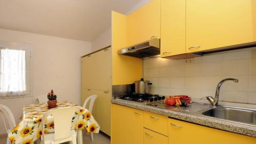 International Camping Torre di Cerrano - Masonry Bungalow - one room - Photo 6