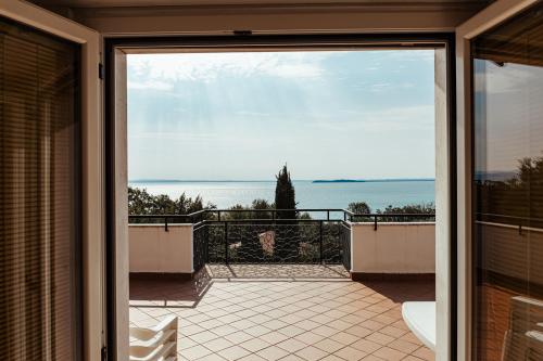Camping Zocco-Garda Lake - Two-rooms Panorama Flat with big terrace - Photo 1