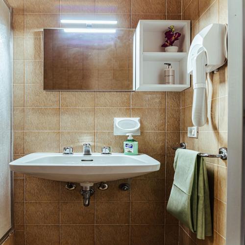 Camping Zocco-Garda Lake - Two-rooms Flat - Photo 6