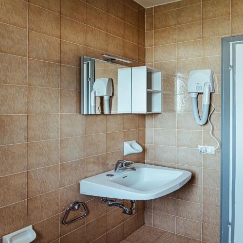Camping Zocco-Garda Lake - One-room Flat - Photo 5