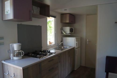 Camping Mazet-Plage - Mobile Home - Photo 5