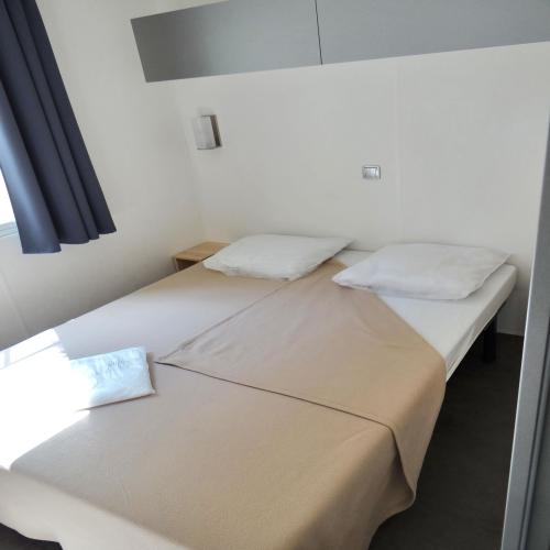 Camping Aloha Plage**** - Mobil-home O'Phéa (2 bedrooms)-air-conditioning - Photo 5