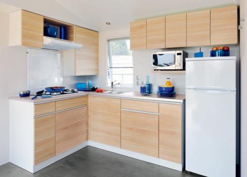 Camping Aloha Plage**** - Mobile home O'Hara (3 bedrooms) - Photo 3