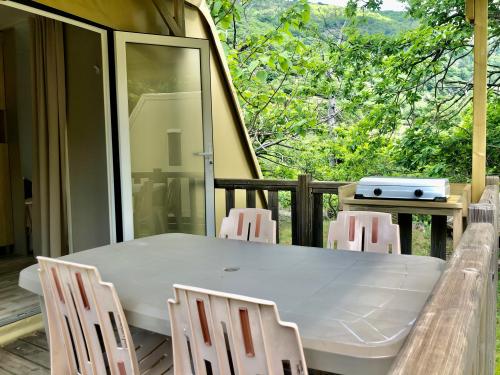 CAMPING LA DROBIE - Insolite COCO SWEET - Photo 5