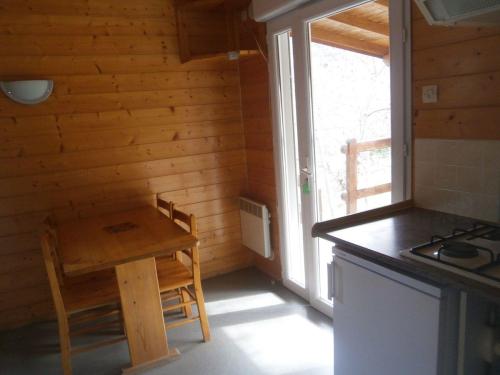 CAMPING LA DROBIE - Chalet - Photo 2