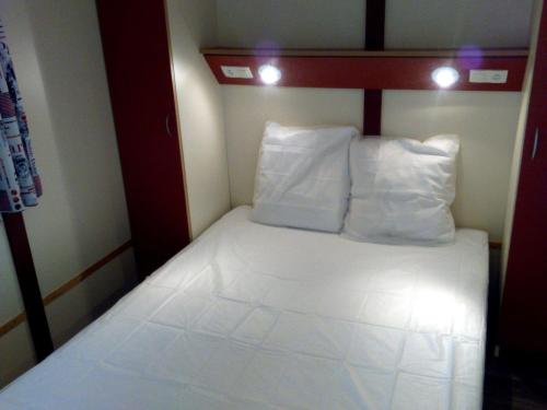 CAMPING LES CRUSES - Chalet Eden - Photo 7
