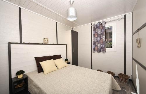 CAMPING LES CRUSES - Chalet Rêve Comfort 3 bedrooms air-conditioning - Photo 4