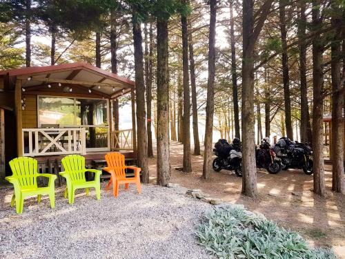 Camping Le Matin Calme - Chalet Confort (2 bedrooms/kitchen/WC shower) - Photo 5