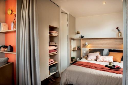 Camping Les Cerisiers du Jaur - Premium - Le Somail - 21 m2 - 1 bedroom - 1 bathroom - spa - Sunday - Photo 2