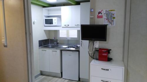 Camping Los Escullos - Bungalow Gitotel - Photo 4