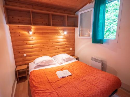 Camping du Buisson - Chalet Missouri - 29m² with sheltered terrace - 2 bedrooms - Photo 6