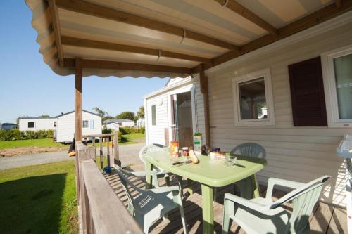 Camping Les Alizés - Mobile-home GRAND CONFORT 27m² - 2 bedrooms - Photo 2