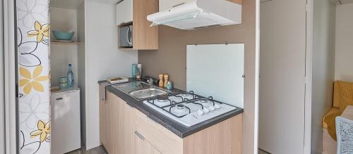 Camping Les Alizés - Mobile-home GRAND CONFORT 22m² - 2 bedrooms - Photo 3