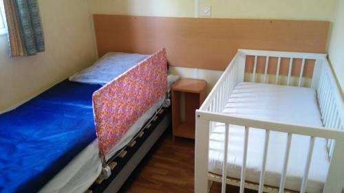 CAMPING LA BASTIDE - Special Mobile home for family with small children - Photo 1