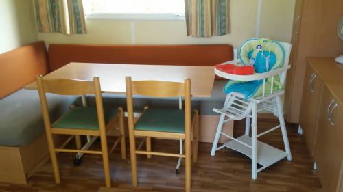 CAMPING LA BASTIDE - Special Mobile home for family with small children - Photo 2