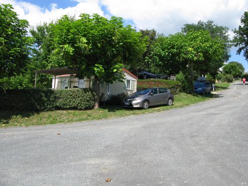 CAMPING LA BASTIDE - Mobilhome 2 bedrooms with commodities + Terrace 10m² - Photo 4