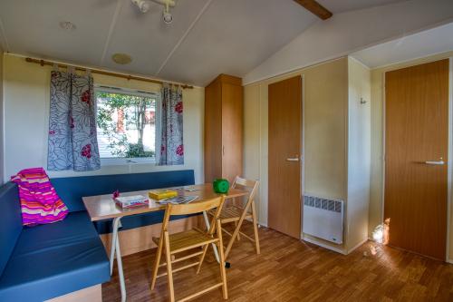 Camping Brin d'Amour - Mobil home Mercure - Photo 3