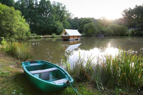 Sites et Paysages Domaine de l'Etang de Bazange - Cabane-Tente flottante Insolite nature - Accès barque - Photo 4