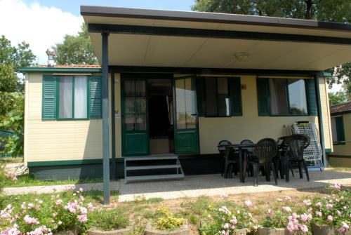 Camping La Rocca - Maxicaravan Rocca (8m x 3m) with air conditioning - Photo 1