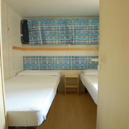 Camping La Rocca - Maxicaravan Rocca (8m x 3m) with air conditioning - Photo 4