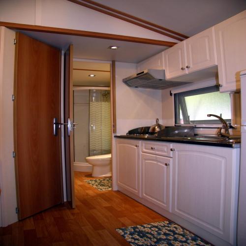 Camping La Rocca - Maxicaravan Ibiza (8m x 3m) with air conditioning - Photo 3