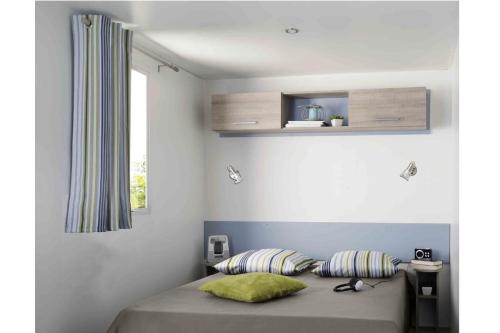 Camping La Rocca - Maxicaravan New Rocca (8m x 3m) with air conditioning - Photo 3