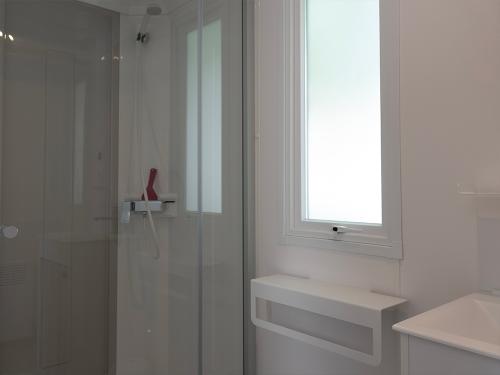 Camping Les 3 Sablières - Mobilhome Grand Famille - 3 bedrooms - Photo 7