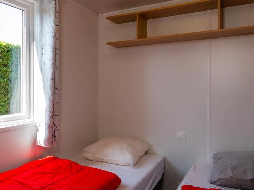 Camping Les 3 Sablières - Mobilhome Famille - 3 bedrooms - 33m² - Photo 7