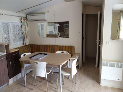 Camping de Vaudois - Mobil-Home Shelbox 4 Pers. - Photo 2