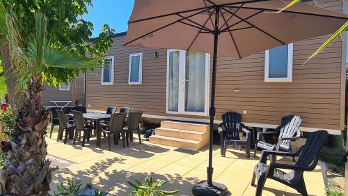 Camping Tikayan Domaine du Golfe de Saint Tropez - TEXAS CONFORT - Photo 1