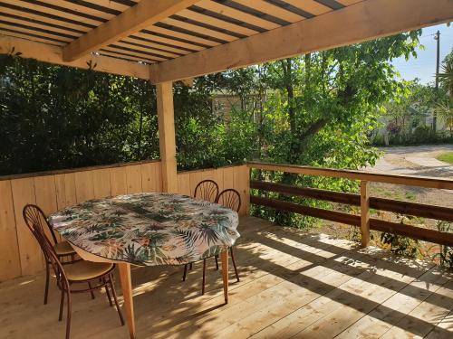 Camping Le Domaine des Floralies - Mobil Home Iris 4pers - pas d'animaux - Disponible à partir de 17h - Photo 4