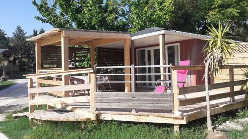 Camping Le Domaine des Floralies - Mobil Home 'ROCHER' 4 personnes - Disponible à partir de 17h - Photo 2