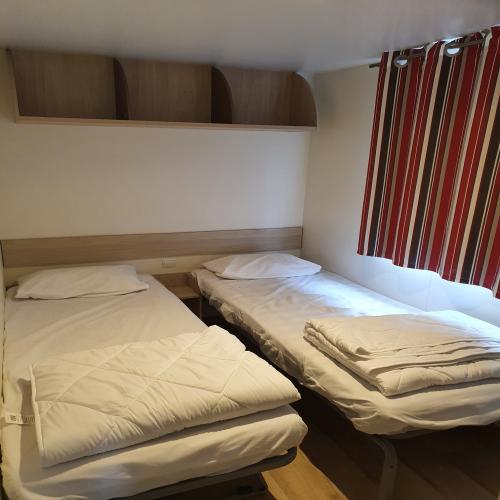 Camping Le Domaine des Floralies - Mobil Home 'Figuier' 4 personnes - Disponible à partir de 17h - Photo 7