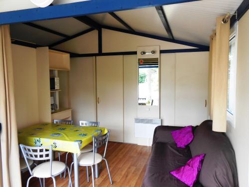 Camping Le Domaine des Floralies - Chalet Morea - Photo 3