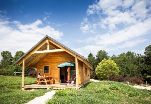Huttopia Lac d’Aiguebelette - Chalet Montana - Photo 1