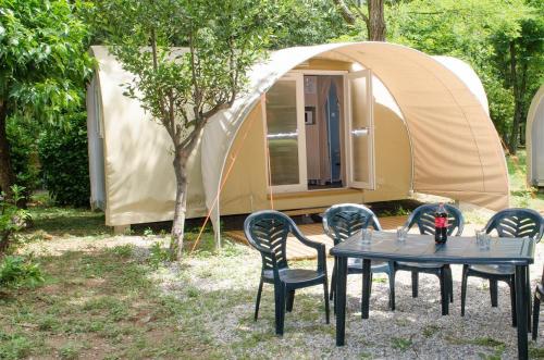 Camping Les Plans - Equipped tent Coco sweet 2 rooms - Photo 1