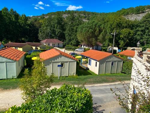 Camping La Draille - Chalet Dordogne - Photo 5