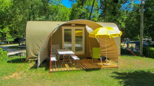 Camping La Draille - Canvas bungalow Le Petit Château - Photo 6