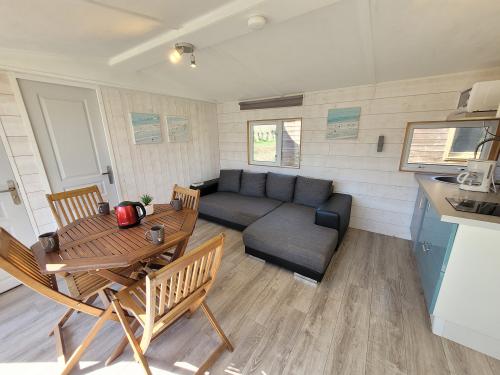 Flower Camping La Venise Verte - Mobil Home CONFORT 33 m² (2 bedrooms) + Terrace + TV - Photo 3
