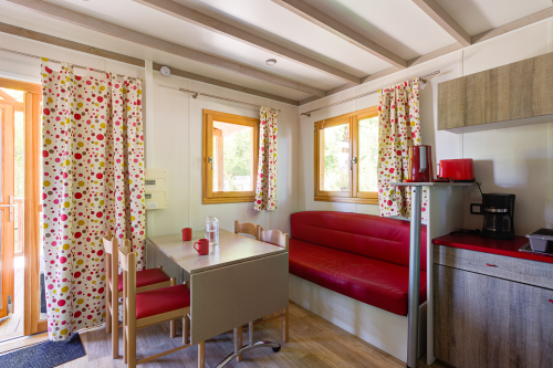 Flower Camping La Venise Verte - Chalet Confort 50m² (2 bedrooms) + sheltered terrace + TV - Photo 4