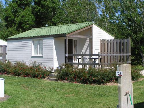 Flower Camping La Venise Verte - Chalet CONFORT 29 m² (2 bedrooms) + terrace 11m² - Photo 1