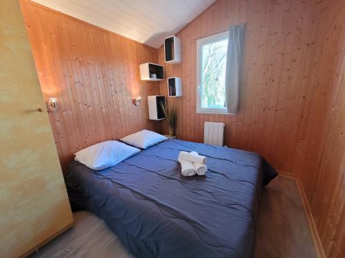 Flower Camping La Venise Verte - Chalet CONFORT 29 m² (2 bedrooms) + terrace 11m² + TV - Photo 4