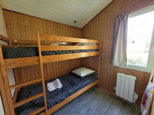 Flower Camping La Venise Verte - Chalet CONFORT 29 m² (2 bedrooms) + terrace 11m² + TV - Photo 5